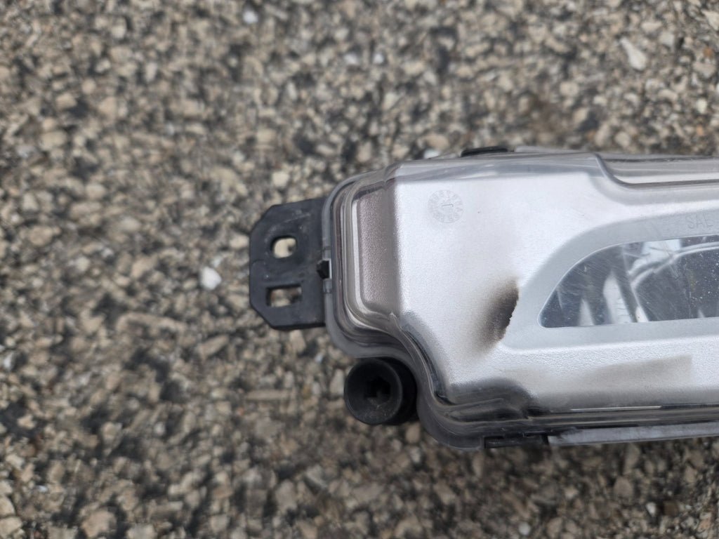 2019-2023 BMW G05 G06 G07 X5 X6 X7 Front Left LH LED Fog Light 63177406365 OEM