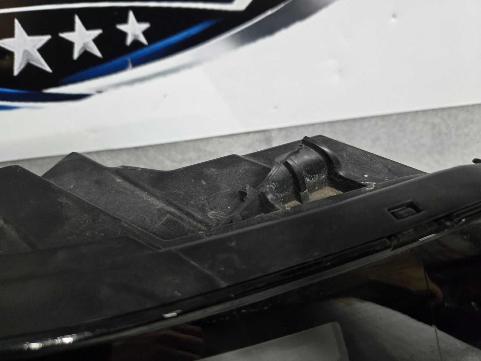 2019-2021 Chevrolet Malibu Right RH Passenger Halogen Headlight OEM 84680166