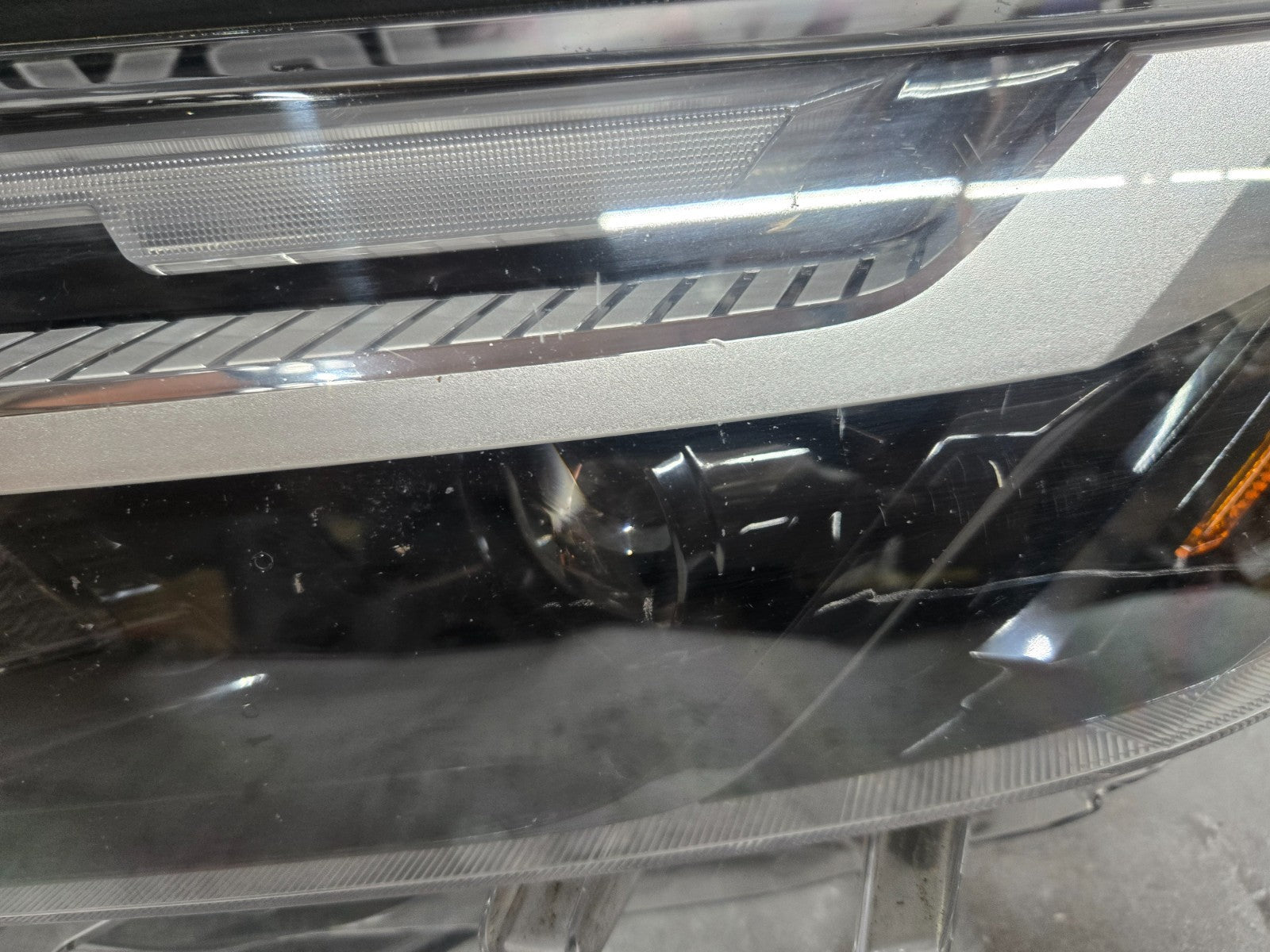 2022-2024 TOYOTA RAV4 XLE LEFT LH DRIVER HEADLIGHT LED OEM 811500R35000