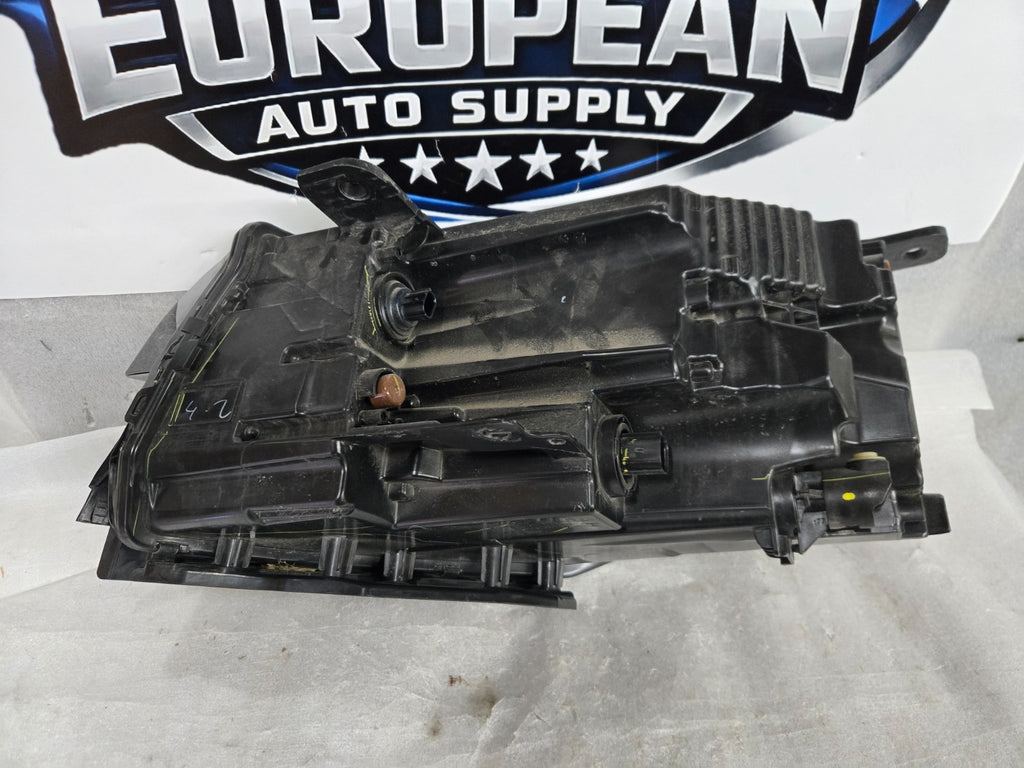 2022-2025 Jeep Compass Right Passenger RH Base LED Headlight OEM P68441580AG