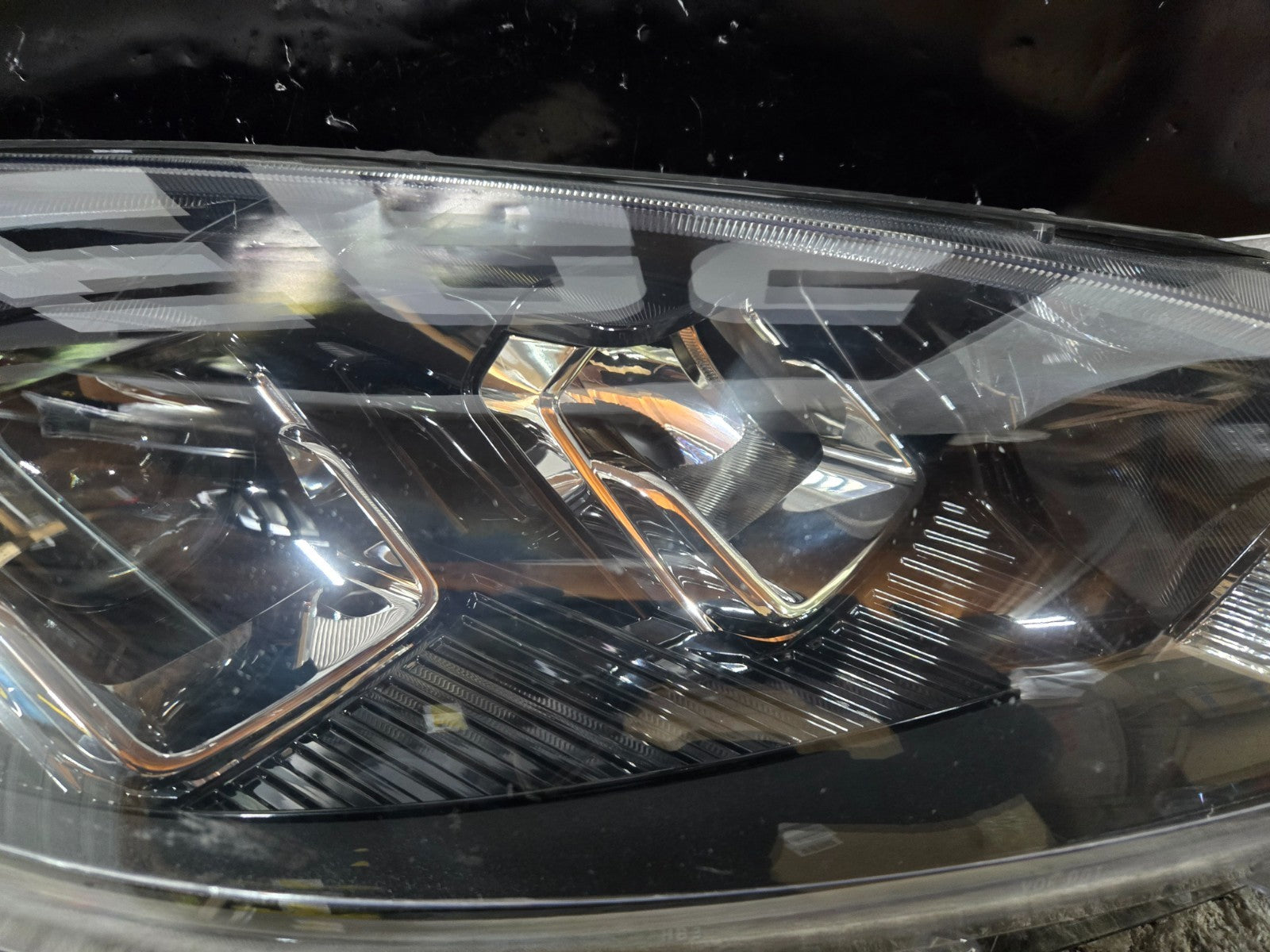 2020 2021 2022 Ford Escape Halogen Headlight Head Light Right OEM LJ6B-13W029-AH