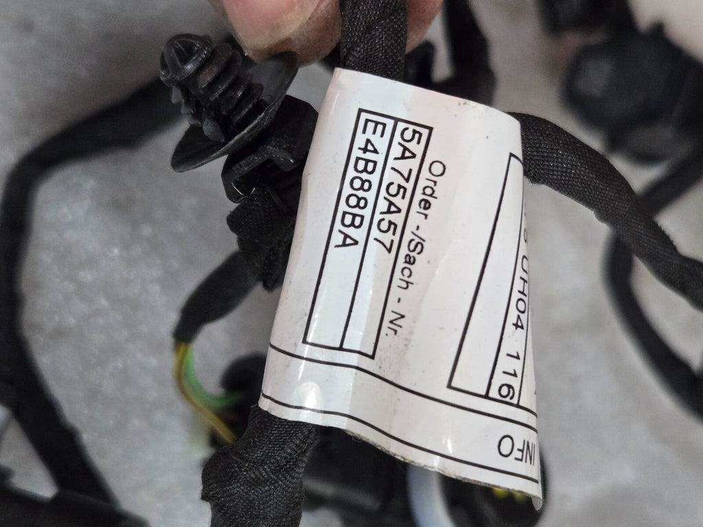 Front BMW X7 Bumper Harness With Parking PDC Sensors OEM E4B88BA 5A75A23