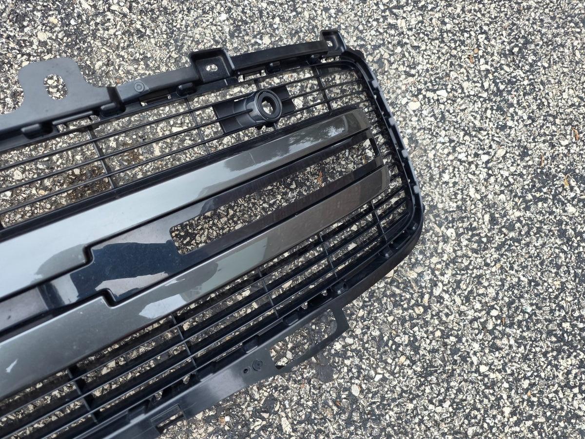 2021-2024 Range Rover Vogue L460 Front Lower Grille Fascia OEM M8E217F791A