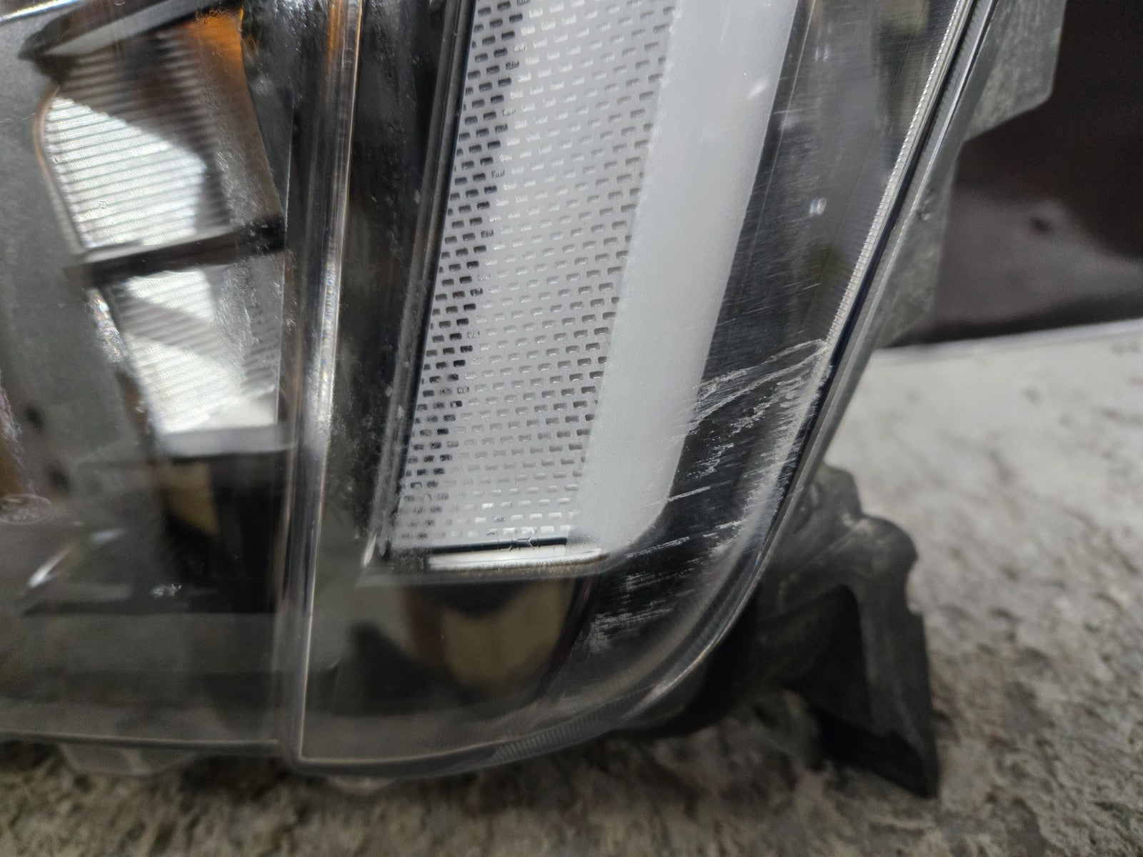 2021-2023 Ford F150 Left LH Driver Side Headlight Quad LED Reflector Type OEM
