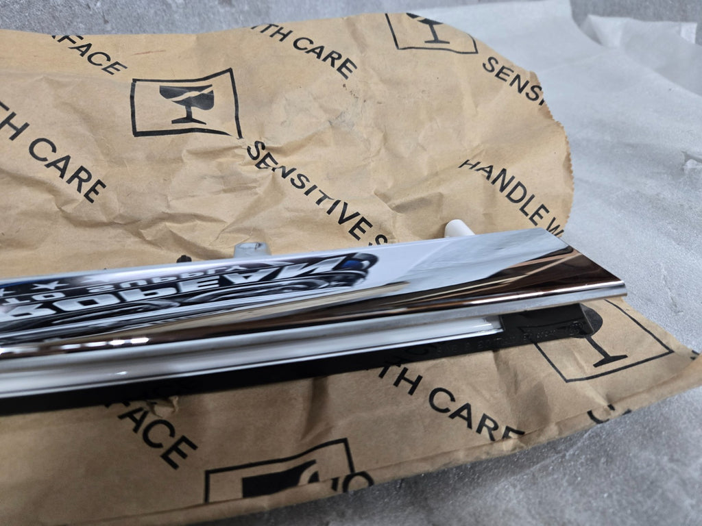 2021-2023 VOLKSWAGEN ARTEON LIGHT BAR NEW OEM 3G8941656