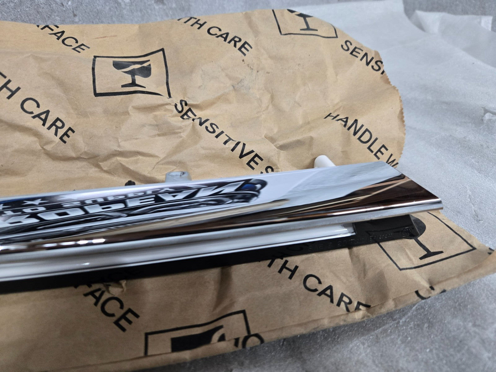 2021-2023 VOLKSWAGEN ARTEON LIGHT BAR NEW OEM 3G8941656