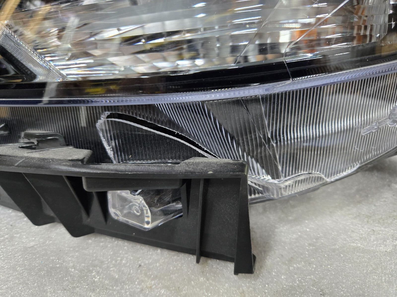 2020-2023 Nissan Sentra Left Driver Reflector LED Headlight OEM 260606LY5A