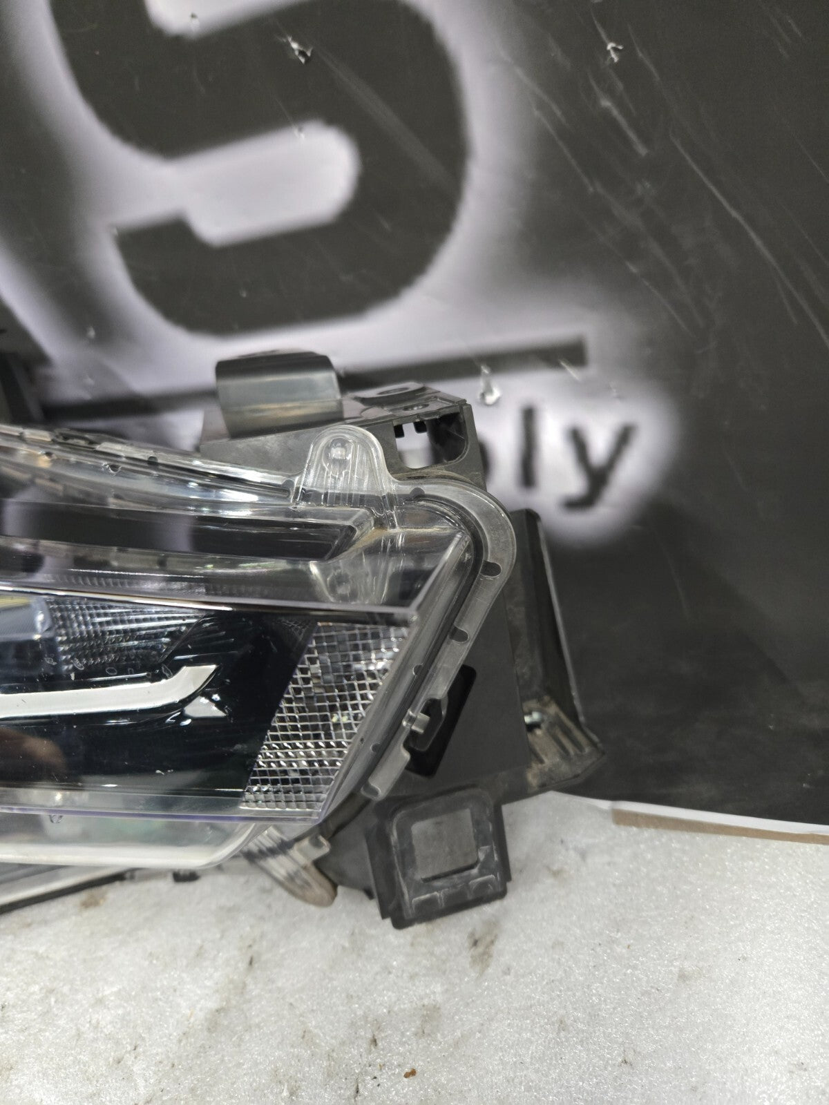 2022-2024 MAZDA CX-5 HEADLIGHT RIGHT PASSENGER SIDE LED NON AFS OEM KSD6-51030 R