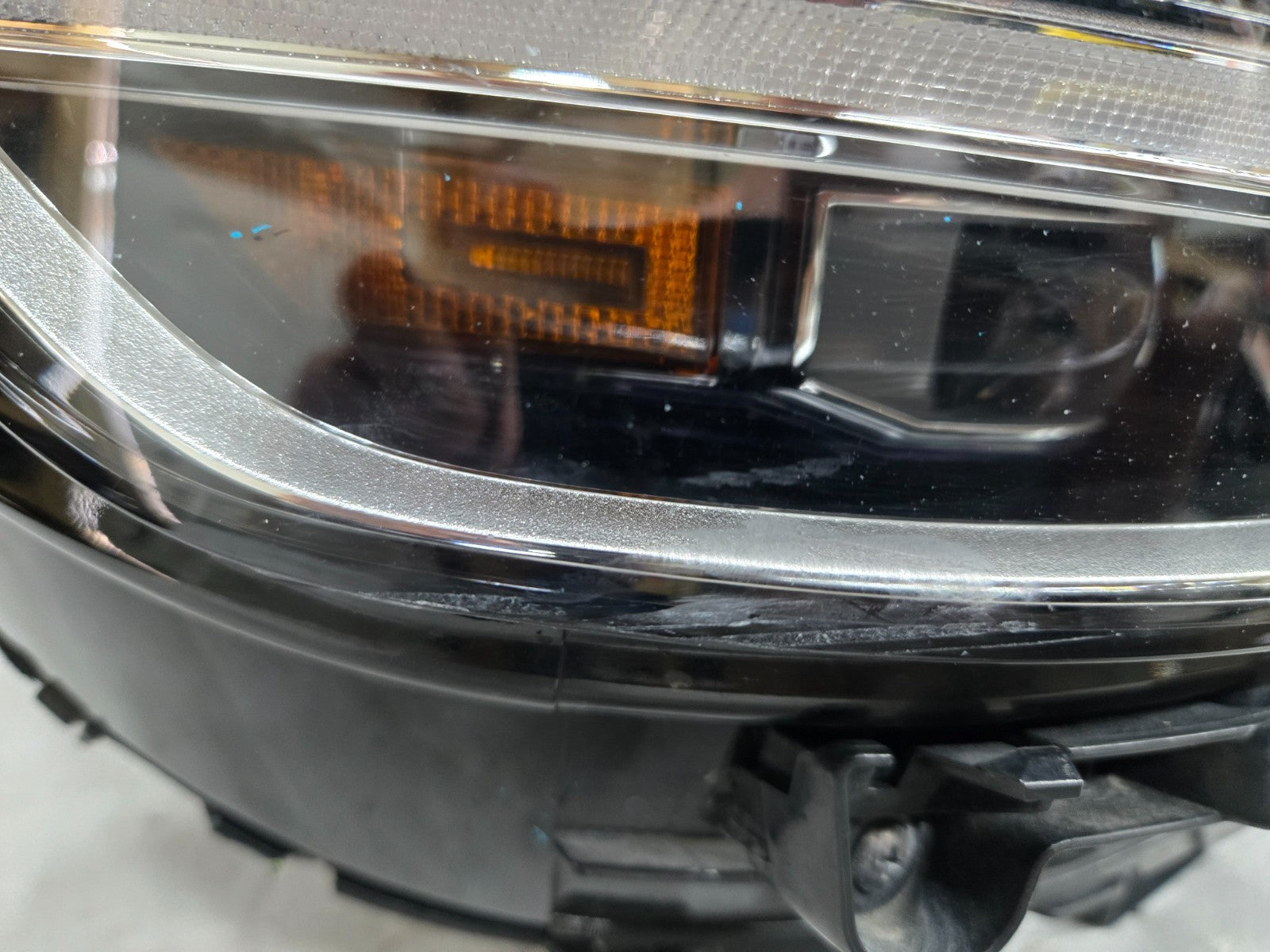 2021-2024 Genesis GV80 Full LED Headlight Right RH COMPLETE 92102-T6000 OEM