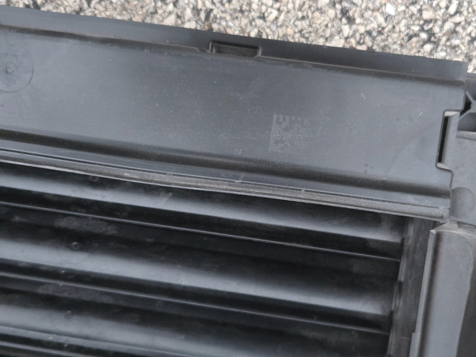 2022-24 FORD EXPEDITION Lower Radiator Support Air Vent Shutter Unit Factory OEM