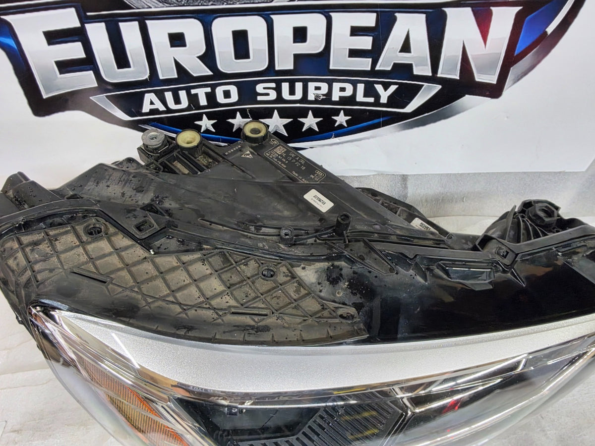 2019-2024 Audi Q3 Right RH Passenger LED Matrix Headlight OEM 83A941034B