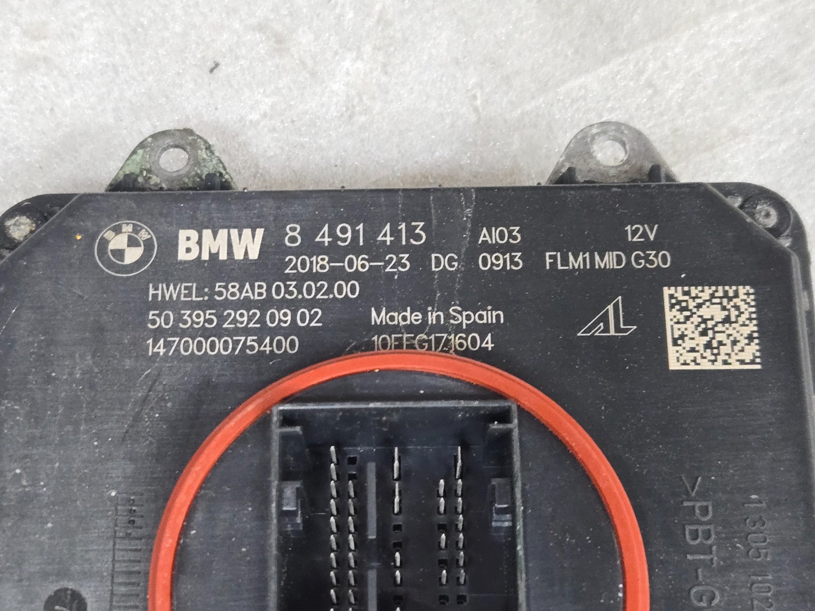 2017 - 2020 BMW 540I G30 FRONT HEADLAMP BALLAST CONTROL MODULE OEM 63118491413