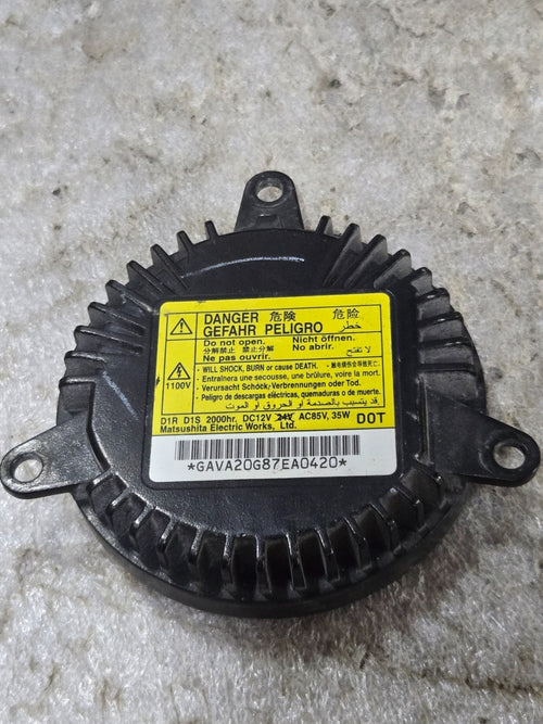 2008-2015 Cadillac CTS HID Headlight Ballast Control Module Unit OEM