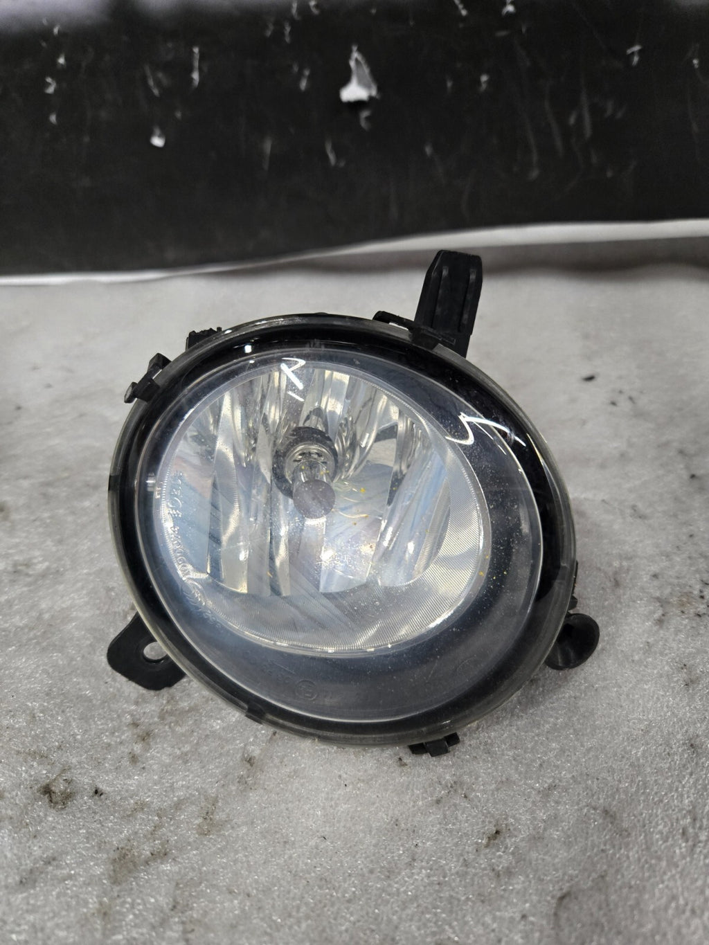 2014-2020 BMW 428I F32 F33 FRONT LEFT SIDE FOG LIGHT LAMP ASSEMBLY OEM 7248911