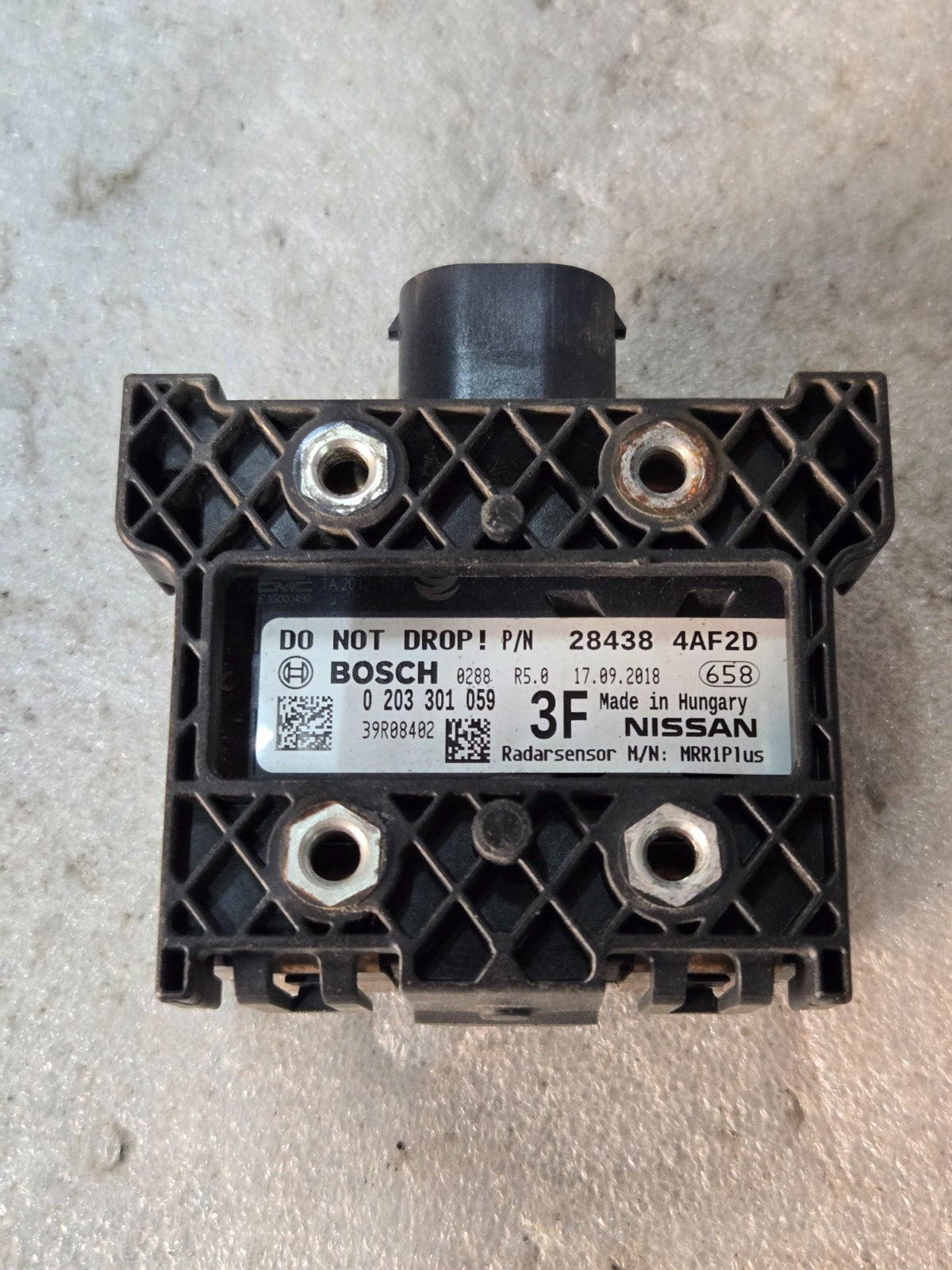 2017-2019 Nissan Sentra Cruise Control Distance Sensor OEM 28438-4AF2D 3F