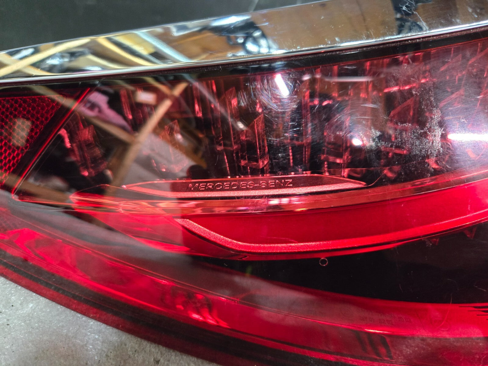 2021-2024 Mercedes S580 W223 Rear Left Quarter Panel Tail Light A2239062300 OEM