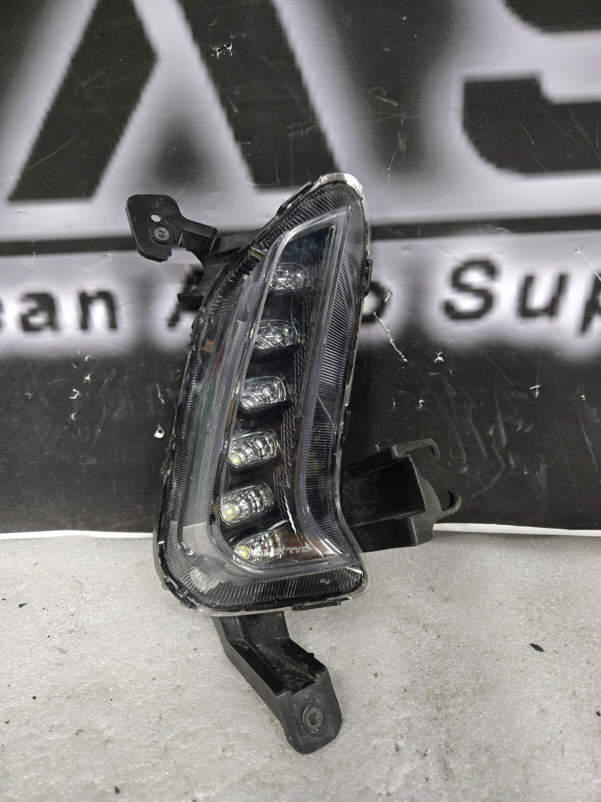2017 2018 Hyundai Elantra DRL Foglight LED Right Passenger 92208-F2100 OEM