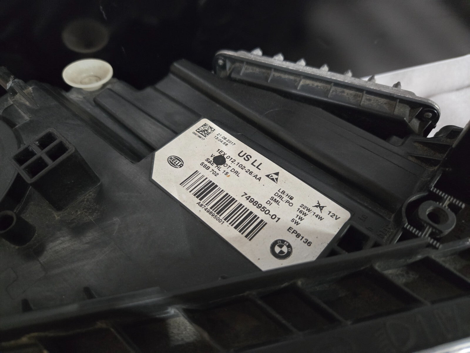 2016-2018 BMW 3-Series F30 Right RH Side Non-Adaptive LED Headlight OEM COMPLETE