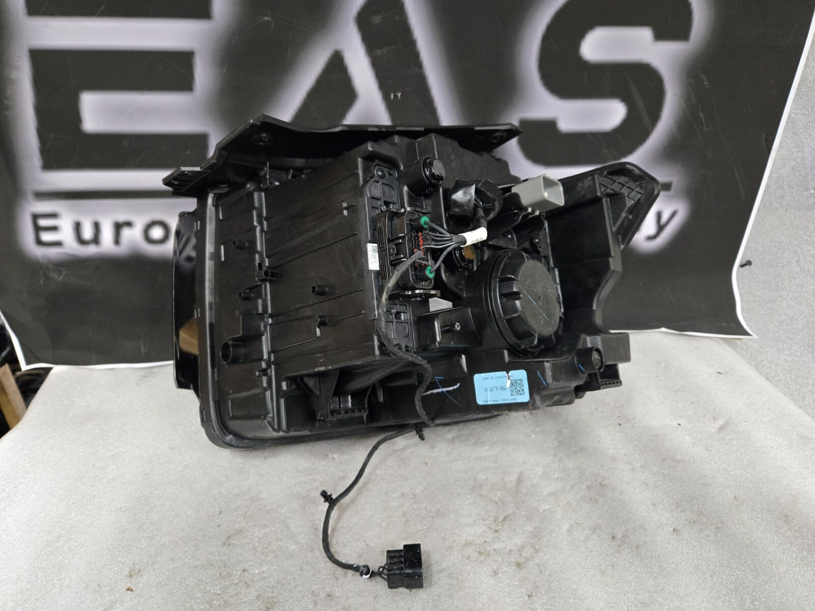 2024-2025 Hyundai Santa Fe Full LED Headlight Right Passenger RH OEM 92102-R6100