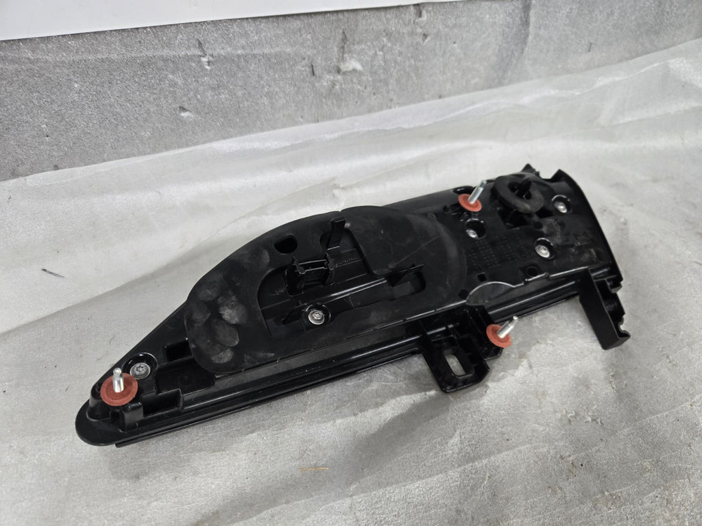 2023-2024 BMW i7 G70 Taillight LEFT LH DRIVER Inner H75A45BA704 OEM