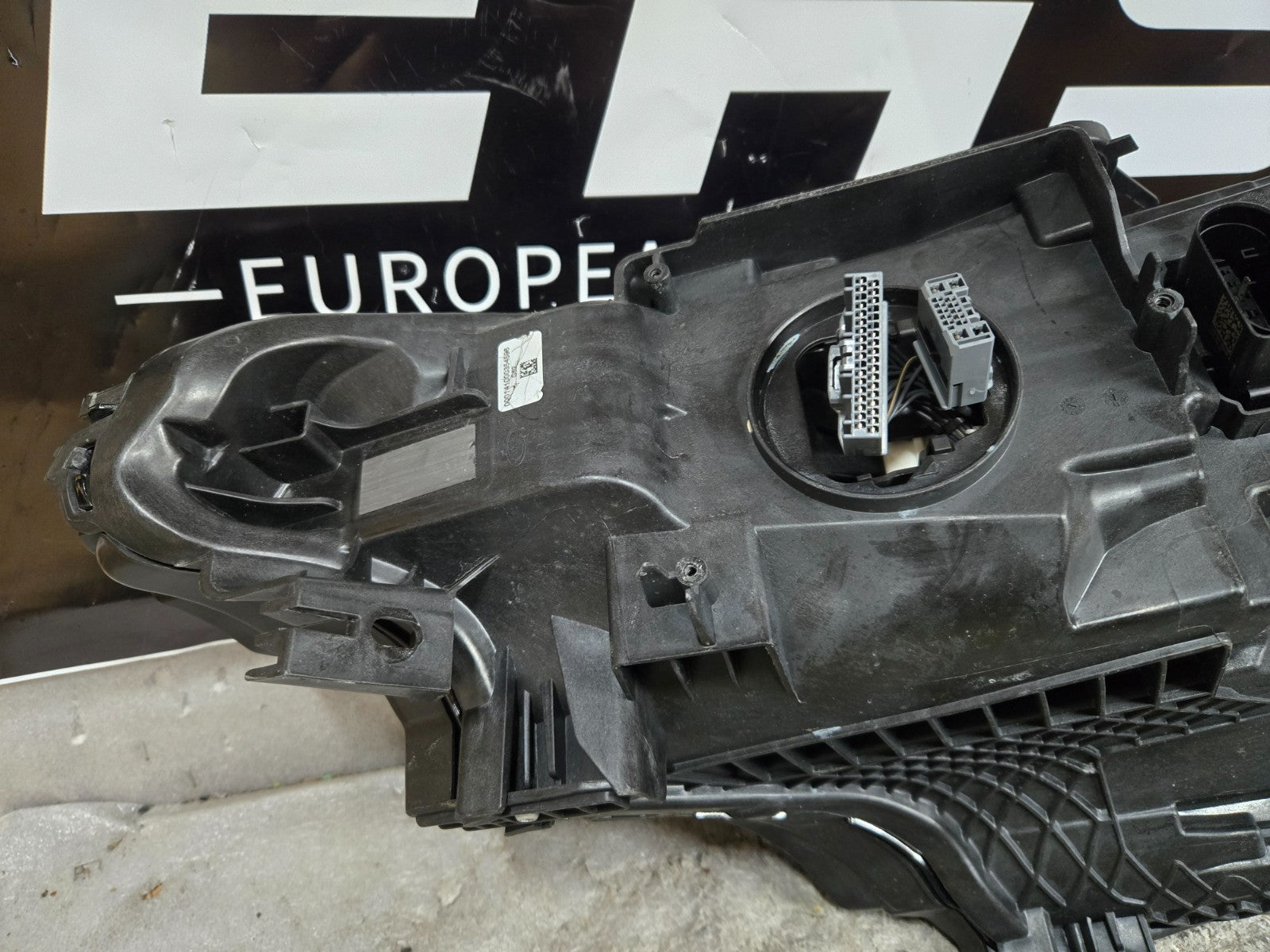 2023-2025 Polestar 2 Right RH Passenger Side LED Headlight OEM P32392332