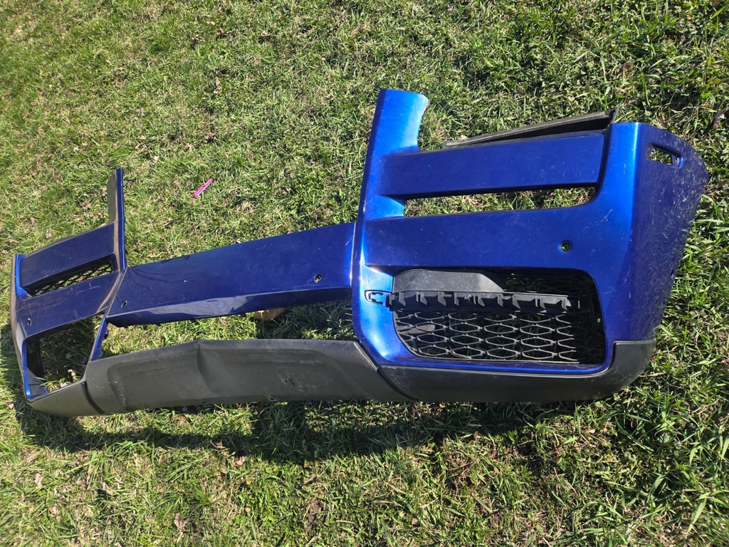 2019-2023 ROLLS ROYCE CULLINAN Front Bumper Cover RR31 OEM BLUE 5112126296