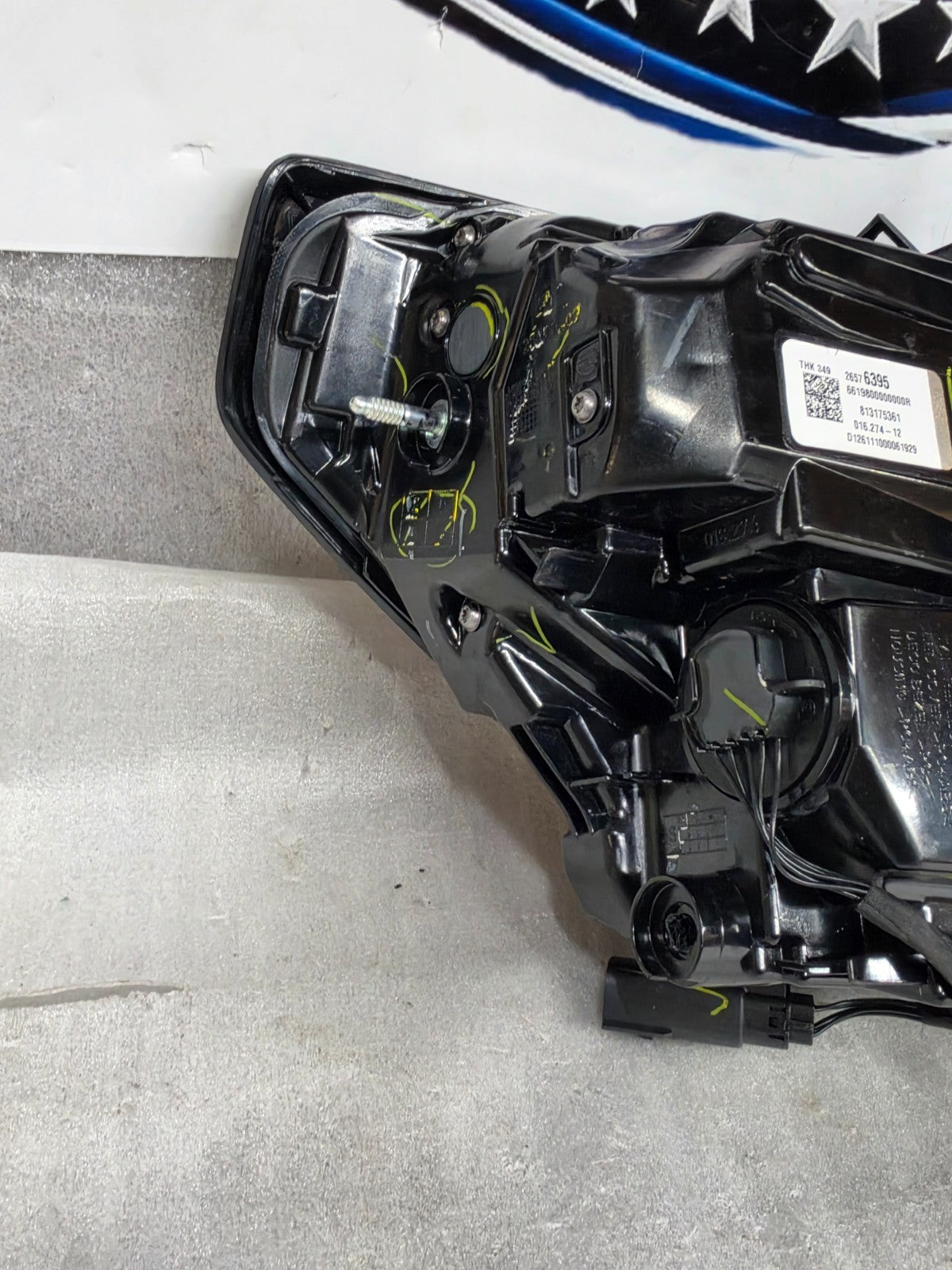 2025-2026 GMC Terrain Passenger Right RH LED Tail Light OEM 26576395