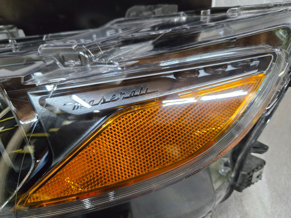 2017 - 2020 Maserati Levante M161 Left Driver Side Xenon Headlight OEM 670034642