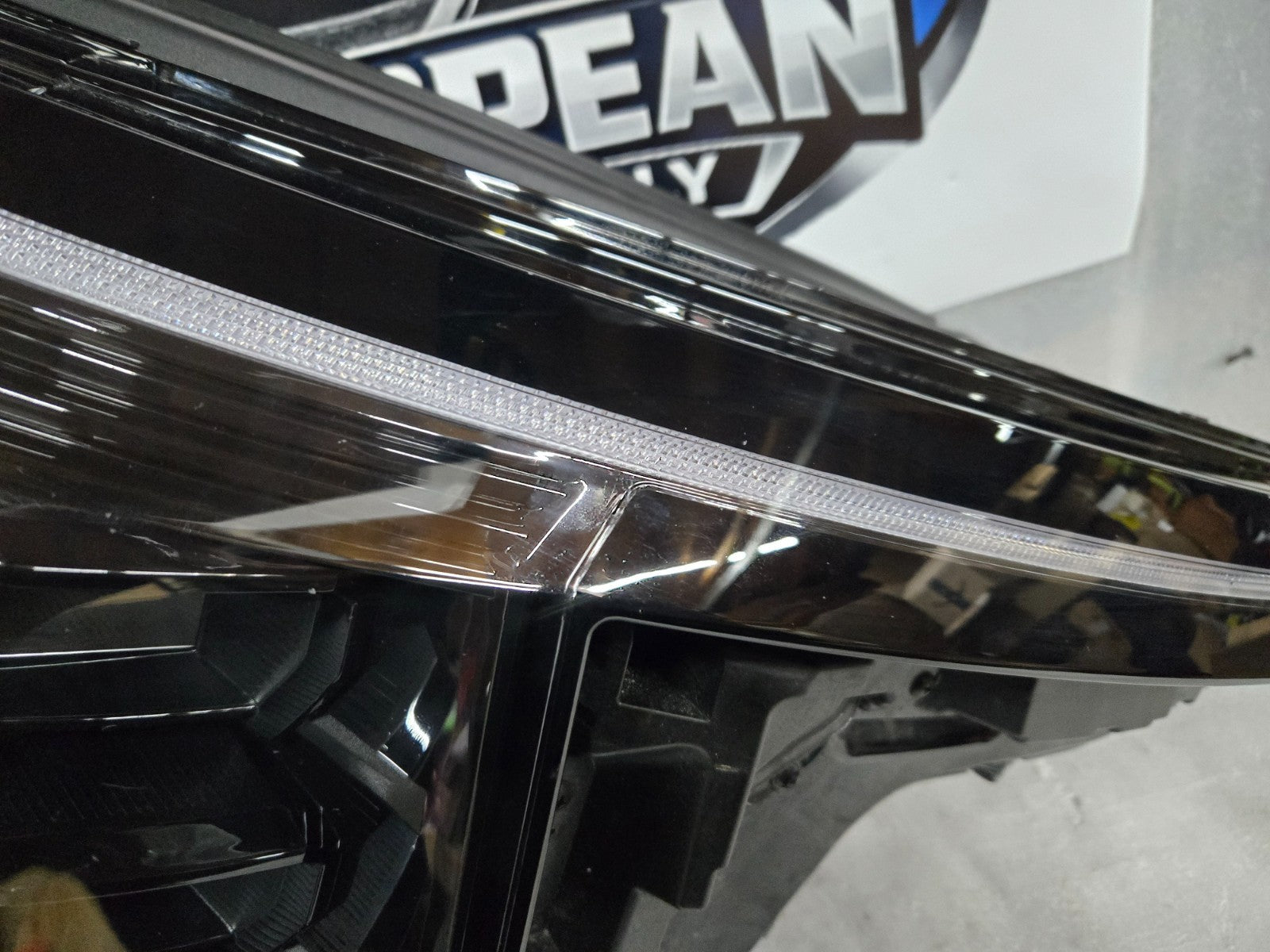 2025 2026 Kia Carnival FULL LED Headlight Right RH Passenger Side #92102-R07 OEM