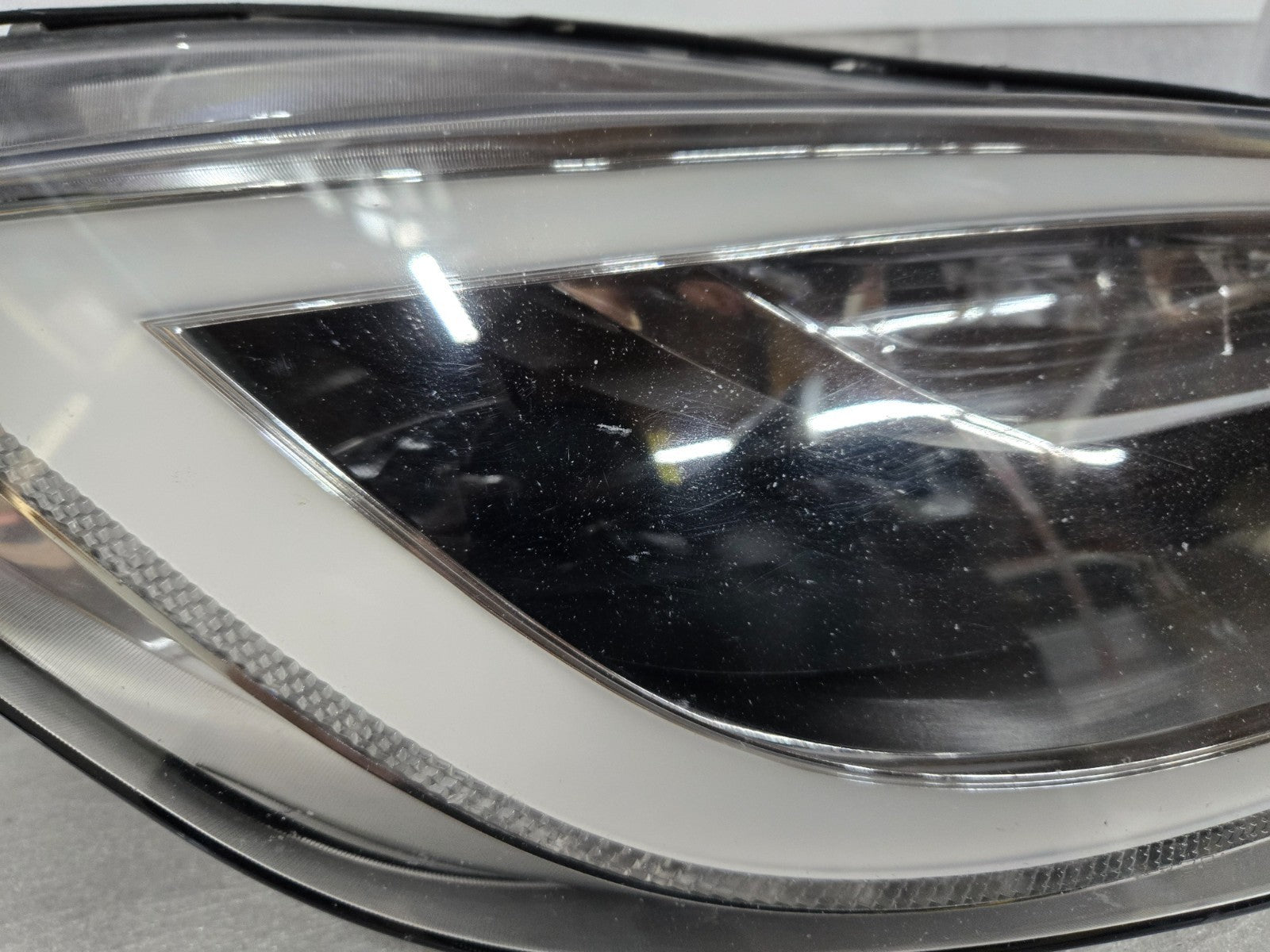 2016-2020 Tesla Model S Right RH Passenger Side LED Headlight OEM 105357100D