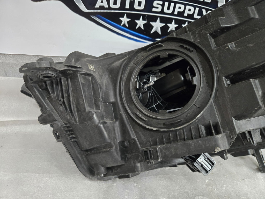 2019-2024 Audi Q3 Right RH Passenger LED Matrix Headlight OEM 83A941034B