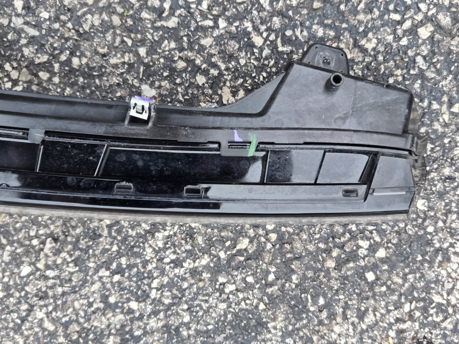 2024 2025 Chevy Equinox Center Light LED DRL Daytime Running Light 85022318 OEM