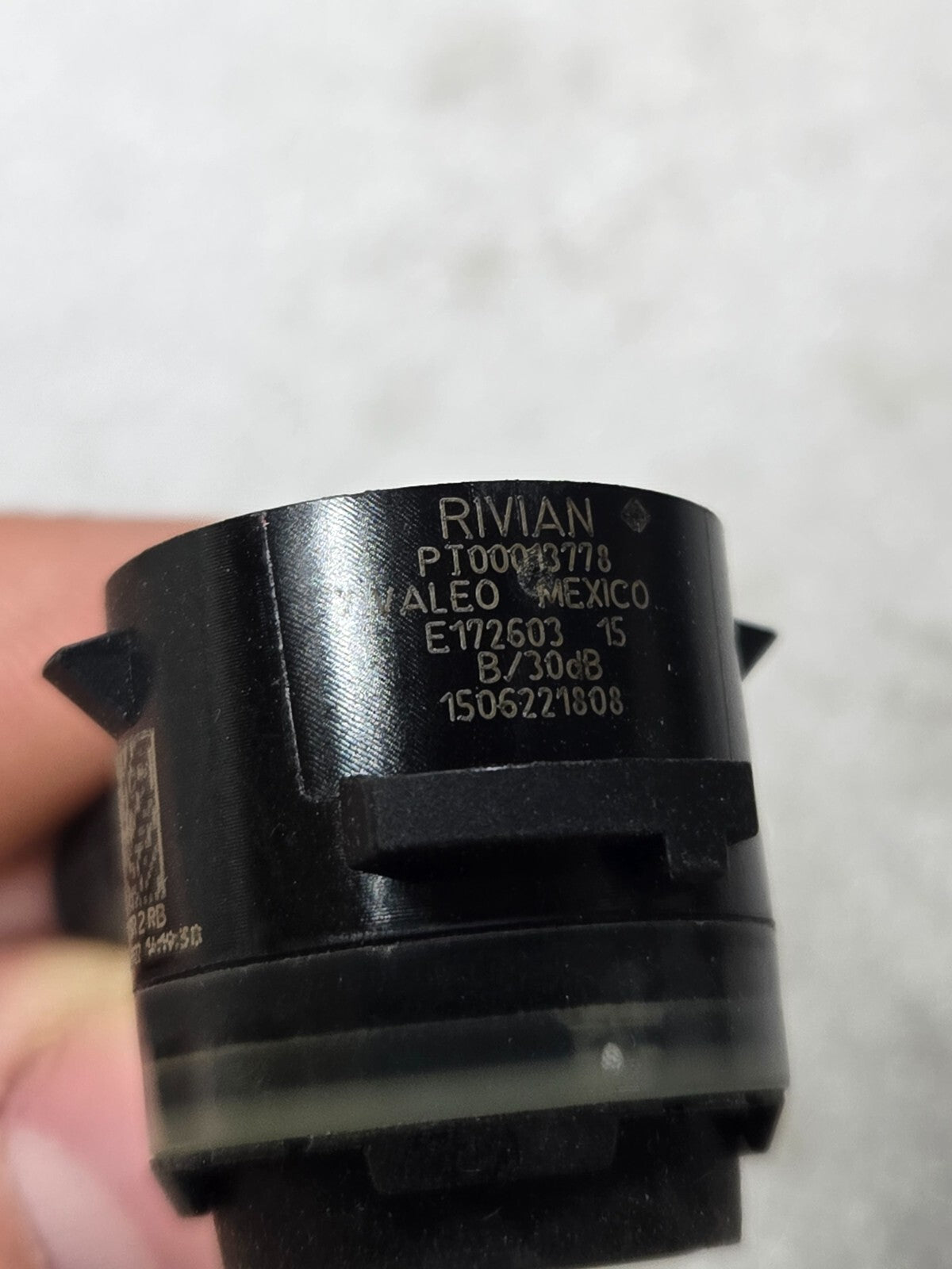 2022 - 2024 RIVIAN R1T BUMPER PARKING PARK ASSIST PDC SENSOR OEM PT00013778