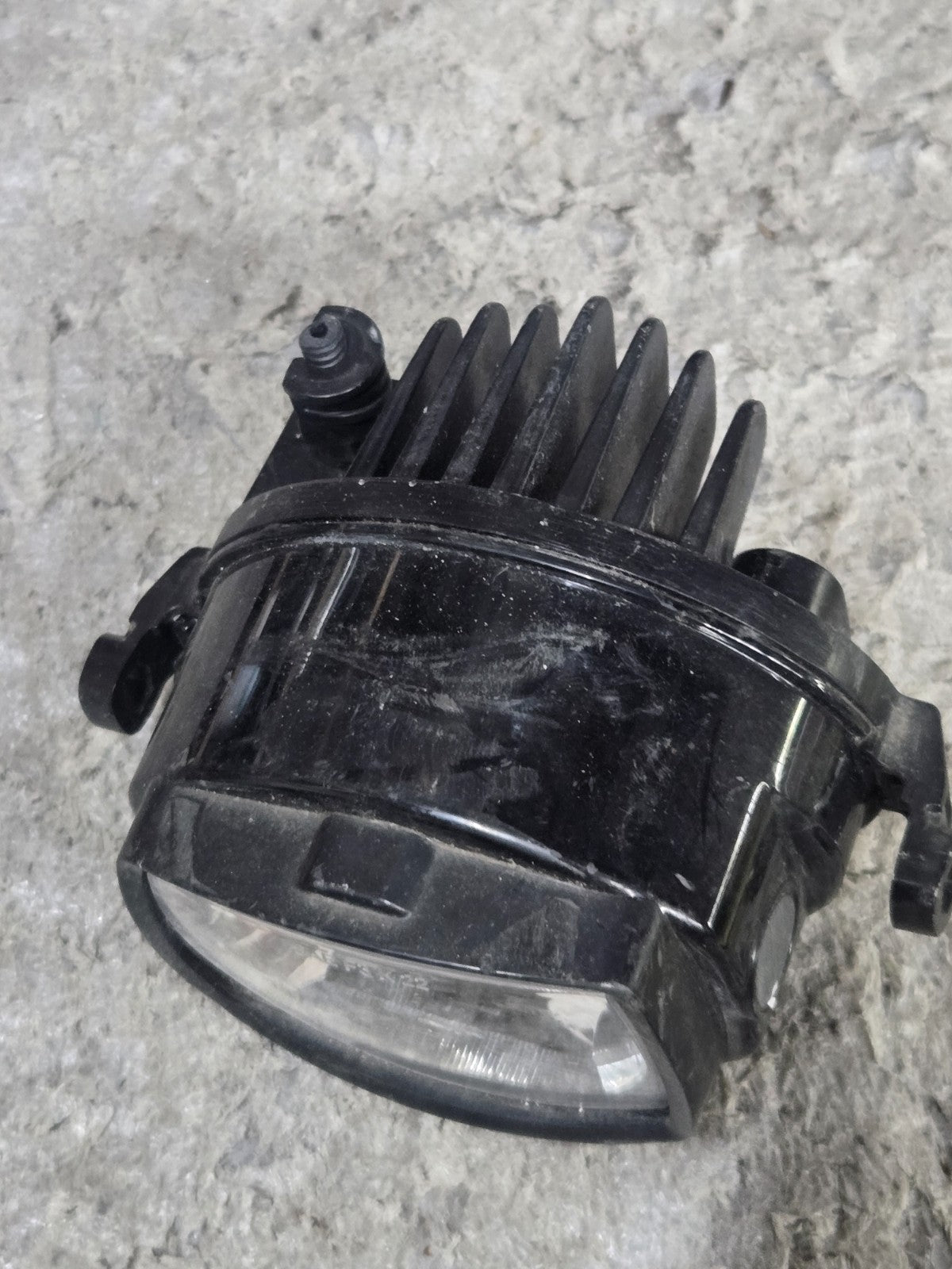 2021-2023 JEEP COMPASS FRONT RIGHT OR LEFT FOG LIGHT OEM
