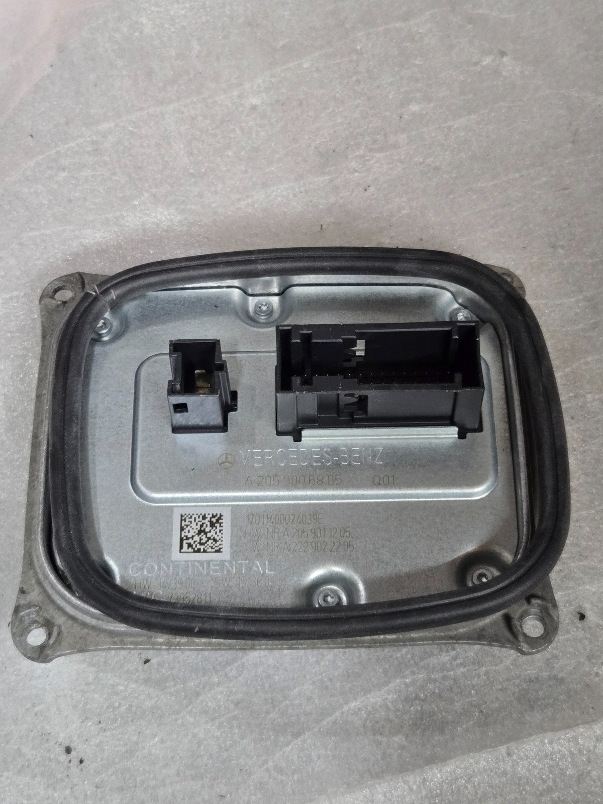 2017 MERCEDES C CLASS W205 LED HEADLIGHT BALLAST CONTROL MODULE A2059006805 OEM