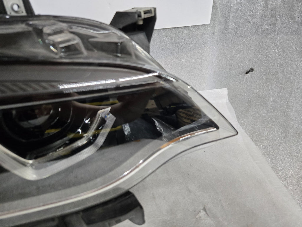 2018-2021 BMW 2 Series F22 F23 F87 M2 LCI Adaptive LED Headlight RH OEM 7469788