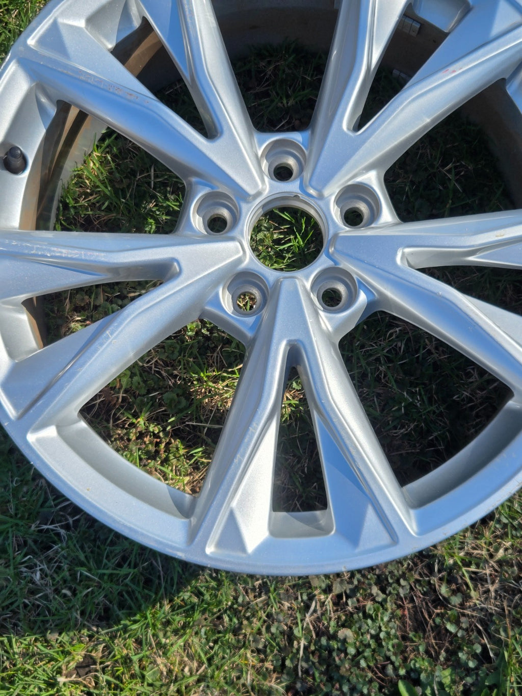 2019-2023 AUDI Q3 18" ALLOY WHEEL 83A601025K OEM 83A-601-025-K
