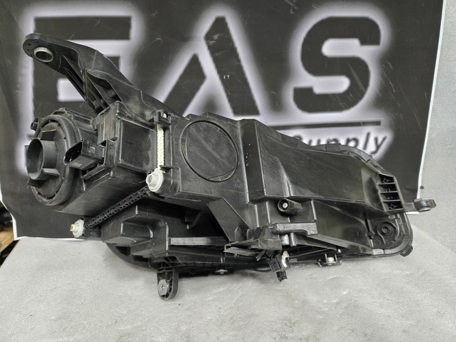 2020-2022 Mercedes-Benz GLE Class Left Driver Side Full LED Headlight OEM