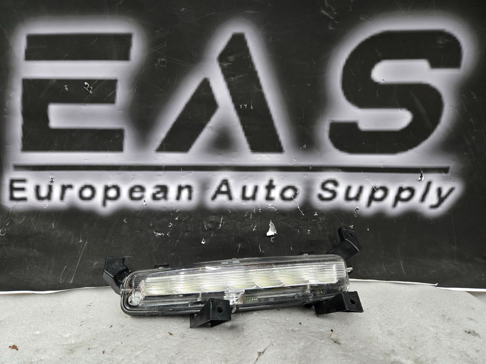 2010-2014 Rolls-Royce Ghost RR4 Passenger Right RH Turn Signal 63137211432 OEM