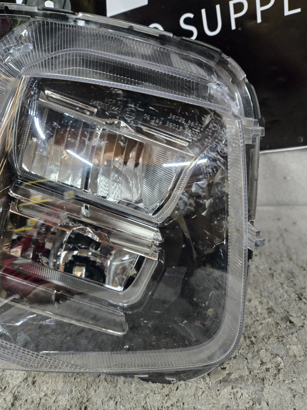 2022-2024 Hyundai Tucson Right RH Headlight Reflector LED 92102-N9 OEM KOREA