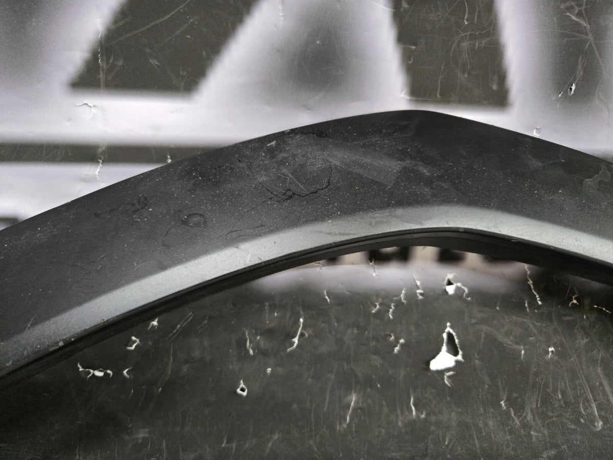 2019 - 2024 Lamborghini Urus Rear Right Side Wheel Arch Trim Molding Panel OEM