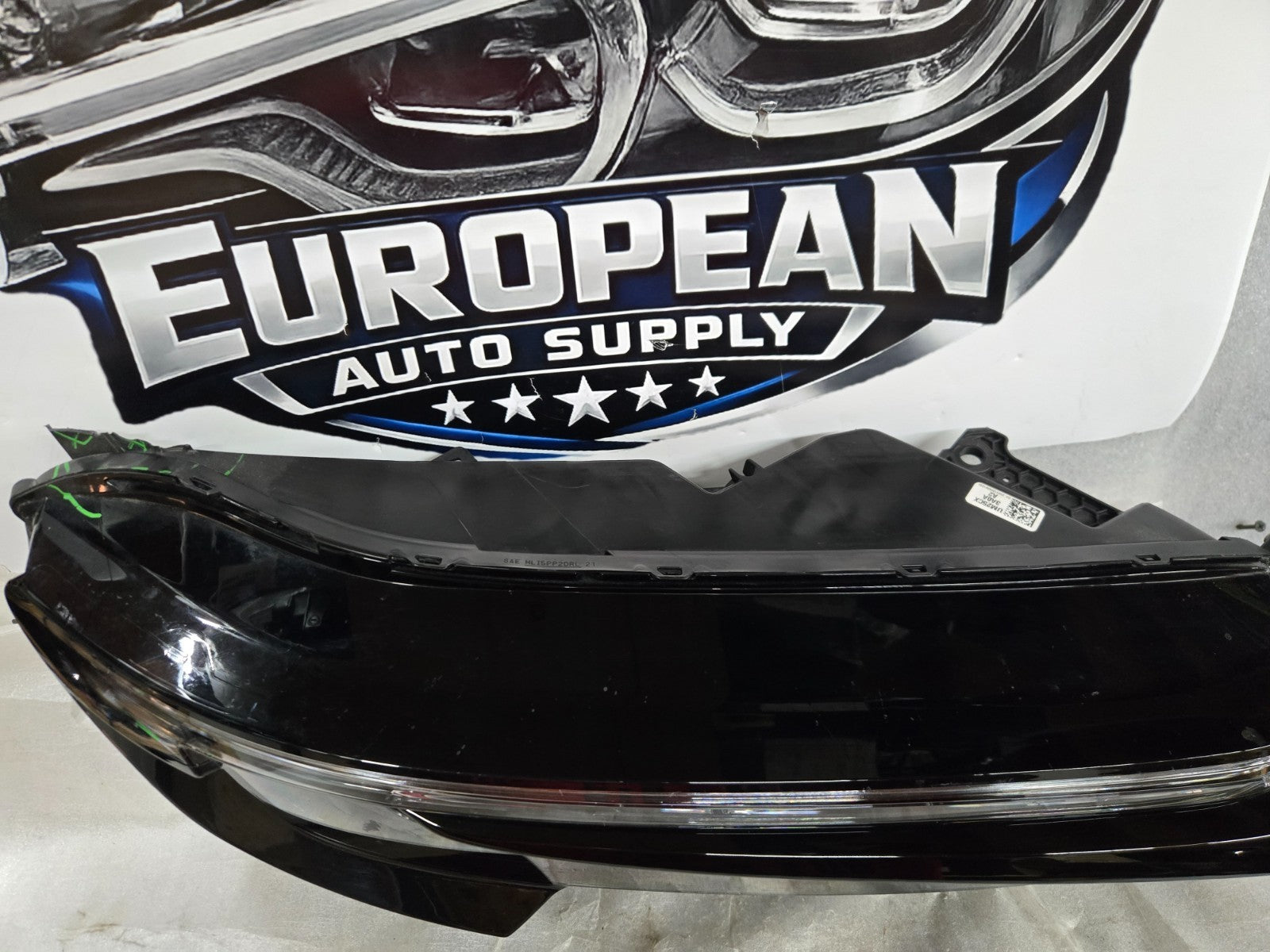 2023-2025 Honda CRV Headlight Right RH Passenger Side LED Headlight OEM *Black