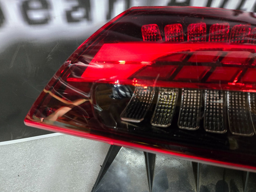 2021-2023 Mercedes-Benz E-Class Sedan Right Passenger RH LED Taillight OEM