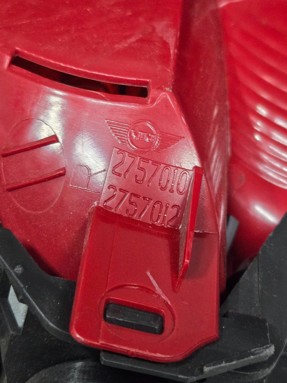 2008-2010 Mini Cooper S R56 R57 Rear Right Taillight Tail Lamp 63212757010 OEM