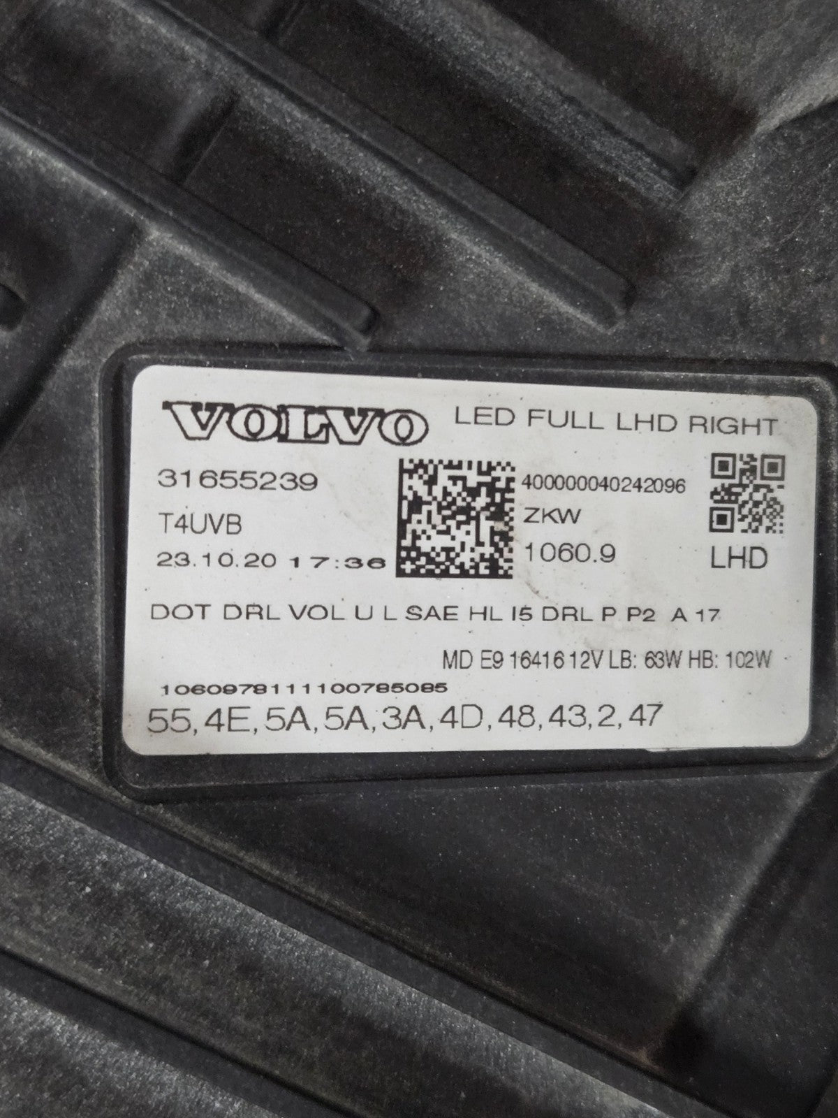 2019 - 2021 VOLVO XC60 RIGHT RH PASSENGER SIDE LED HEADLIGHT OEM 31655239