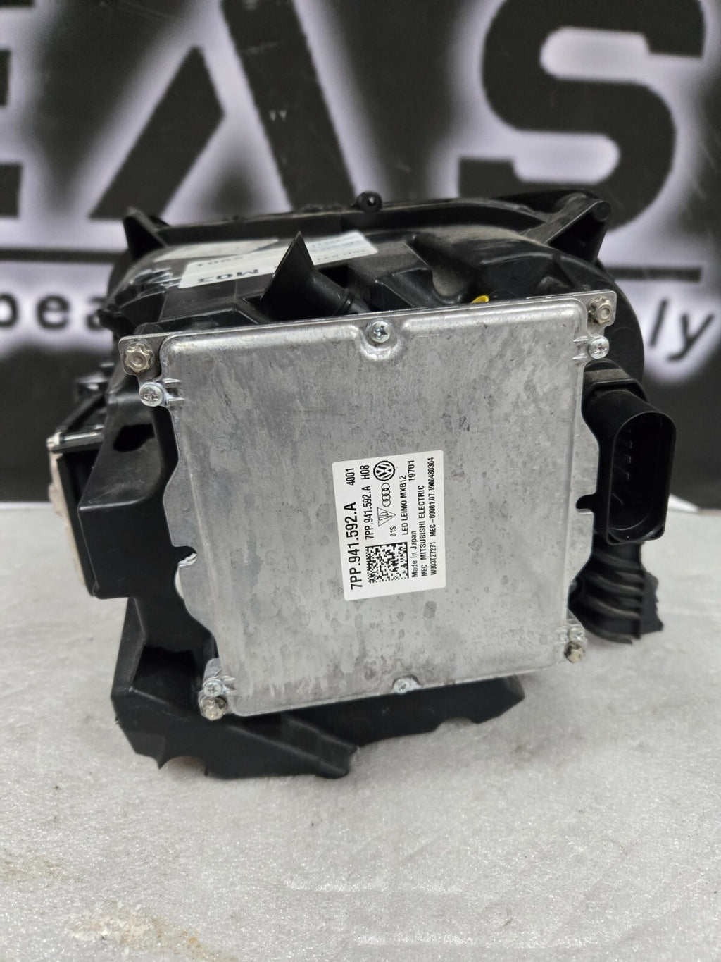 2020-2023 BENTLEY CONTINENTAL GT FRONT RIGHT RH PASSENGER SIDE HEADLIGHT OEM