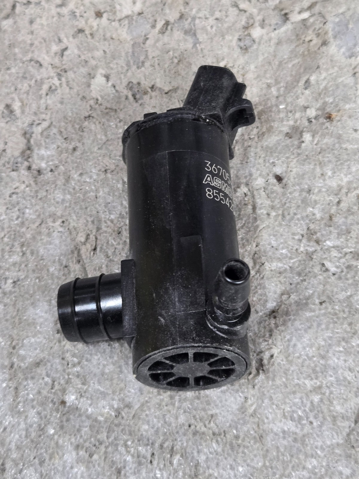 Windshield Washer Pump Toyota Mazda Lexus 855420-1060/ 36705-17591 OEM