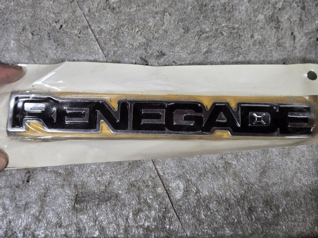 2015-2023 Jeep Renegade New OEM Mopar Passenger Front Door Black Emblem