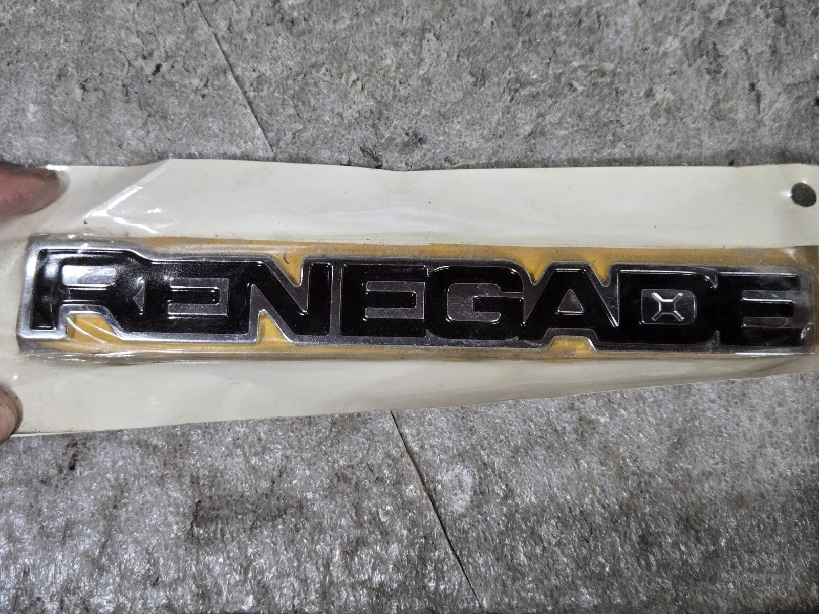 2015-2023 Jeep Renegade New OEM Mopar Passenger Front Door Black Emblem