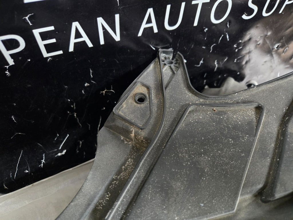 2018-2021 Chevrolet Traverse Xenon HID Headlight Left LH Driver OEM 84721414
